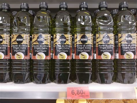 Así queda el precio del aceite de oliva Mercadona tras la bajada .